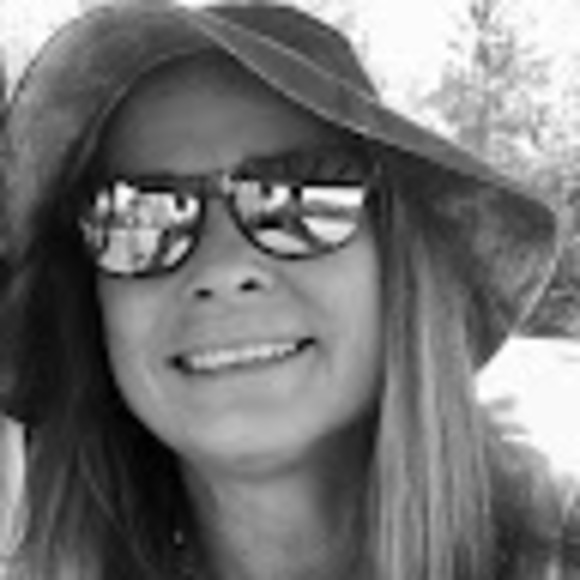 Meet your Posher, Patricia - Picture 1 of 1